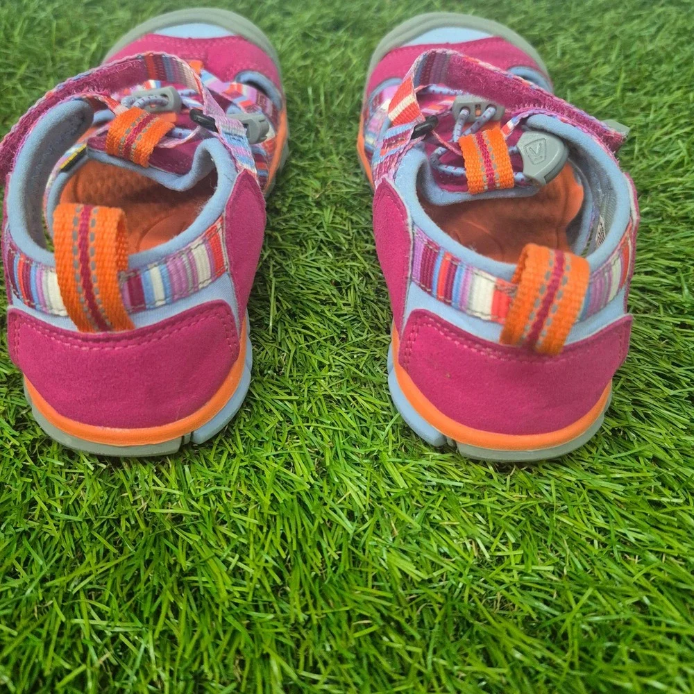 Keen Seacamp II CNX Kids Size 12 Pink Multi Color Sport Sandals 1016427